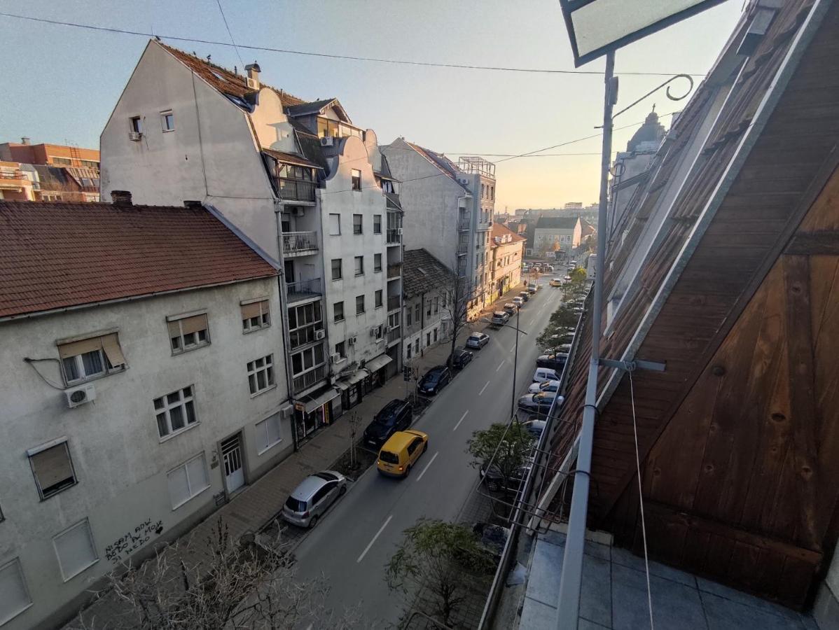 Appartamento Woody Novi Sad Esterno foto
