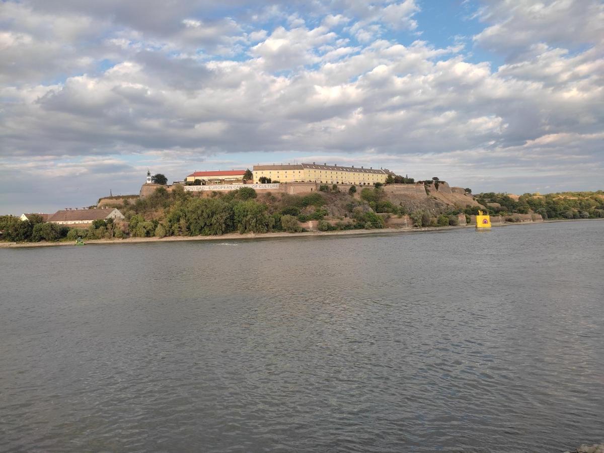 Appartamento Woody Novi Sad Esterno foto