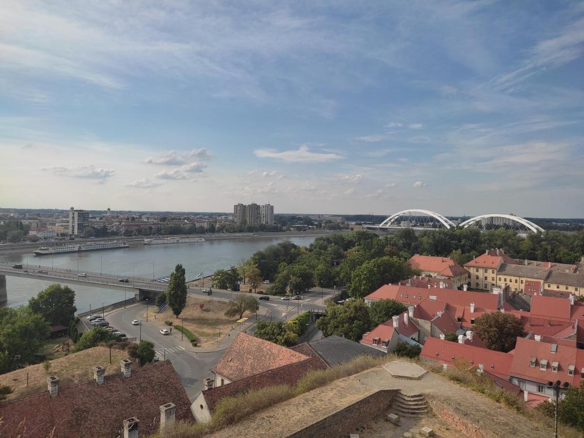 Appartamento Woody Novi Sad Esterno foto